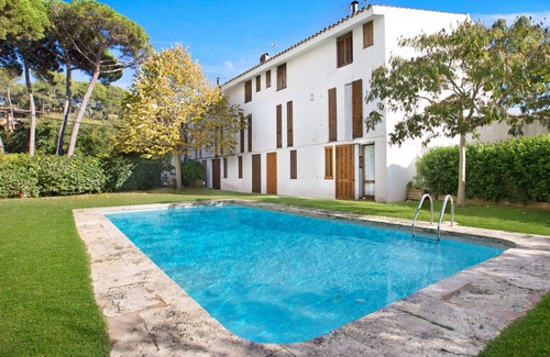 Llafranc Villa | 1ROS 01 - 150 m2 house with communal pool and parking, very close to Llafranc beach