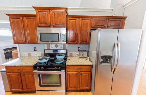 Duluth House | 1st Floor BR｜Pet-Friendly｜Garage Access｜Perfect for Family ｜Flex-Lease #41832