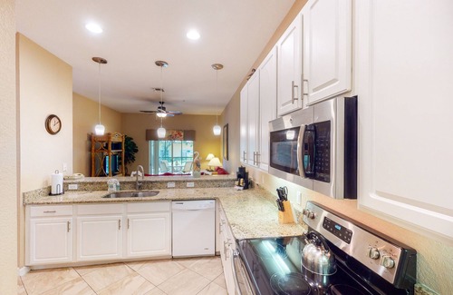 Bahama Bay Condo | 1st floor condo near theme parks, sports courts, limited-mobility access