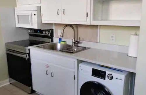 Fort Walton Beach Condo | 1st floor Intercoastal water view condo close to beaches