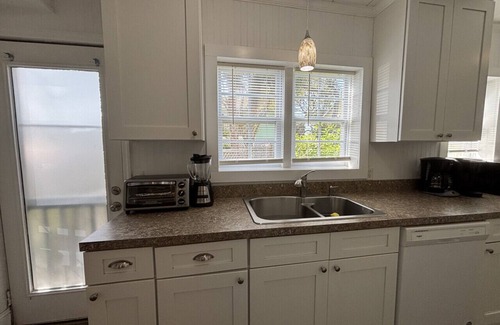 Folly Beach Apartment | 1st Floor & Pet Friendly with Private Fenced Yard - Across from Beach Walkover