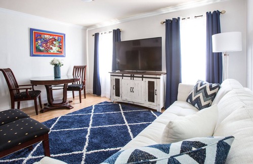 Faubourg Delassize House | 1st Pick for LOCATION! Steps from St. Charles Ave