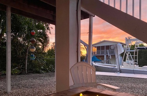 Doctor's Arm House | 2/2 Canal Front Home with Great Boating Access! Located in Doctor’s Arm Big Pine