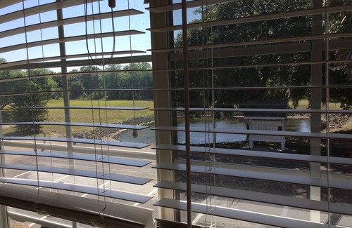 Oak Hollow Condo | 2/2 clean updated second floor includes WiFi ,tv package ,utilities.