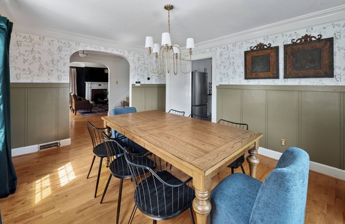 Frankfort House | 2.7 mi to Buffalo Trace|Hot tub|Firepit|Poker|Coffee Bar