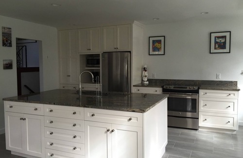 Chatham House | 2 Adjacent Homes on 6-acre Chatham Estate. Water views and access. Tennis & more