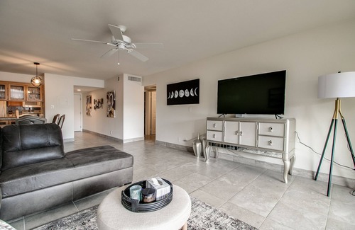 South Scottsdale Condo | 2 Bdrm Condo in Prime Old Town Scottsdale Location!