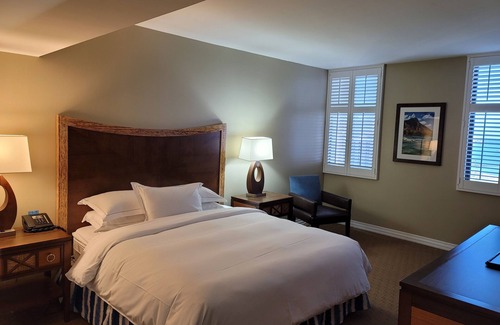 Waikiki Resort | 2 Bed, 2 Bath Ocean View - Lagoon Tower HGVC Hawaiian Village