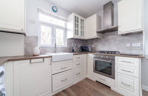 Brent Apartment | 2 Bed Apartment in Willesden