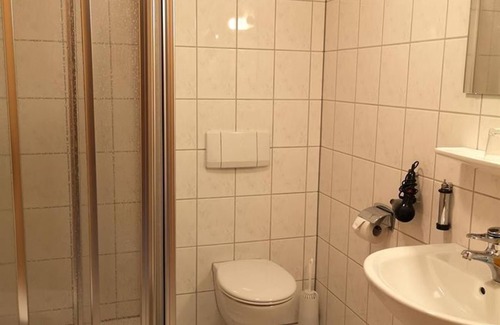 Kaimt Bed & Breakfast | 2 bed apartment, outbuilding, Müller Thurgau - Schier, appartment pension