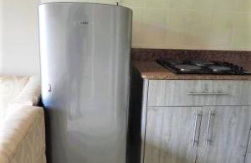 Harare Apartment | 2 Bed Apartment With En-suite Kitchenette - 2065