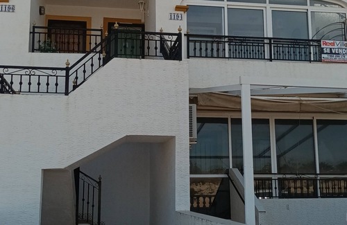 Lo Rufete Apartment | 2 Bed Apartment with Solarium, 15 mins to local beaches, Golf course on site.