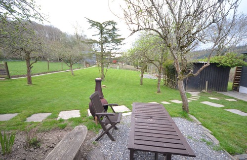Denbigh Cabin | 2-bed Cabin Sleeps 4 -small Pets Ok -free Parking