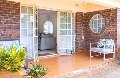 Harare House | 2-Bed Cottage in Mount Pleasant, Harare