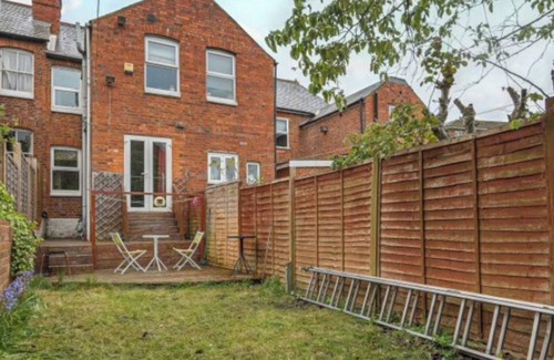 Reading House | 2 Bed House close to Reading Town Centre