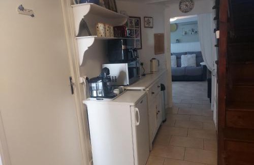 Confolens House | 2 Bed House with Mountain View Garden and Bbq