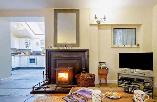 Llwyngwril House | 2 Bed in Aberdovey 53792