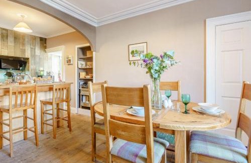 Eyemouth House | 2 Bed in Ayton 77427