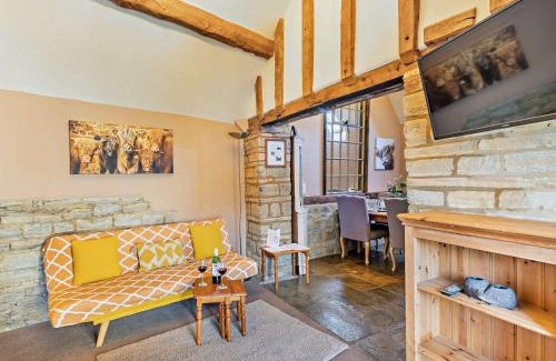Ardens Grafton House | 2 Bed in Bidford-on-Avon 94332