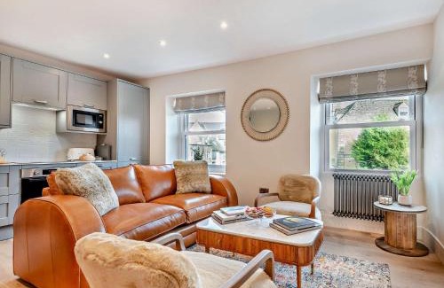 Bourton House | 2 Bed in Bourton-on-the-Water 94144
