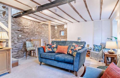 Brecon House | 2 Bed in Brecon 92729