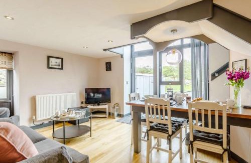 Brecon House | 2 bed in Brecon BN100