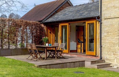 Ludwel House | 2 Bed in Ludlow 59293
