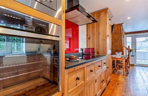 Ilfracombe Apartment | 2 Bed in Ilfracombe 81464