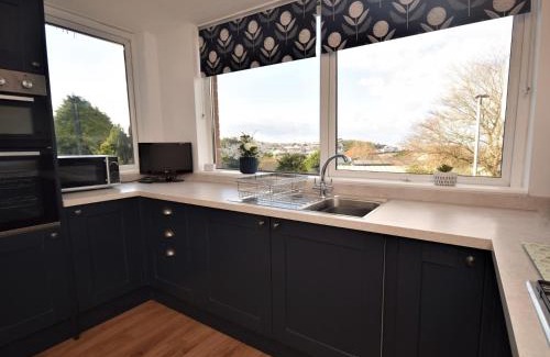 Instow House | 2 Bed in Instow SANDB