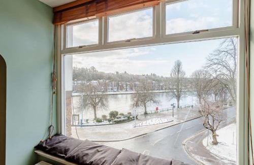 Inverness City Centre Apartment | 2 bed in Inverness CA328