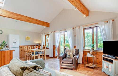 Little Marcle House | 2 Bed in Ledbury 77377