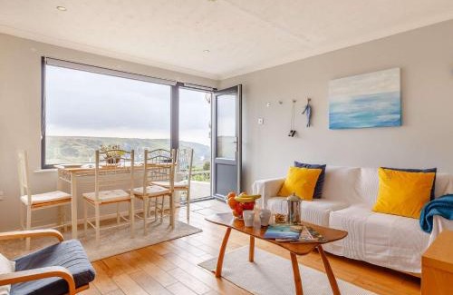 Mullion House | 2 Bed in Mullion Cove 52468