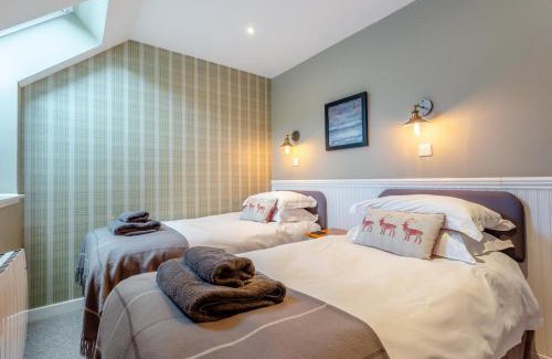 Newtonmore House | 2 Bed in Newtonmore oc-d32413