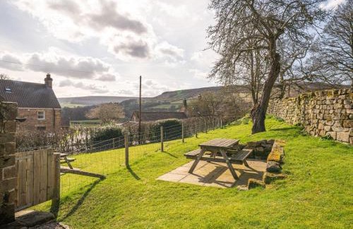Church Houses House | 2 Bed in North York Moors National Park G0132
