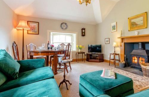 Cupar House | 2 Bed in St Andrews 45668