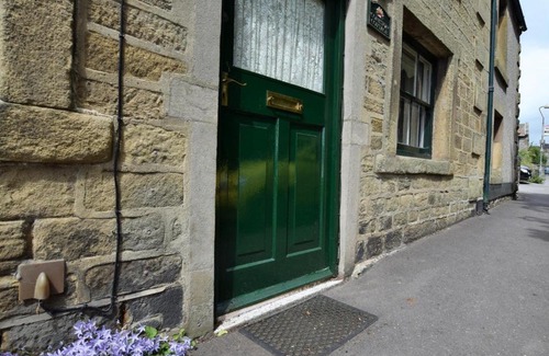 Youlgreave House | 2 Bed in Youlgreave 46087
