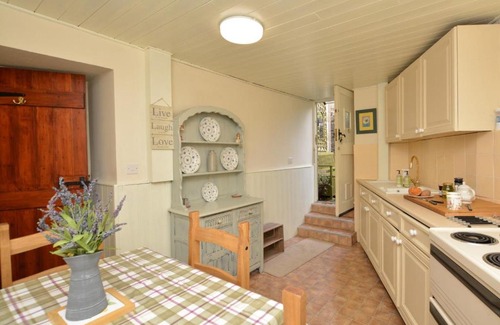 Youlgreave House | 2 Bed in Youlgreave 46087