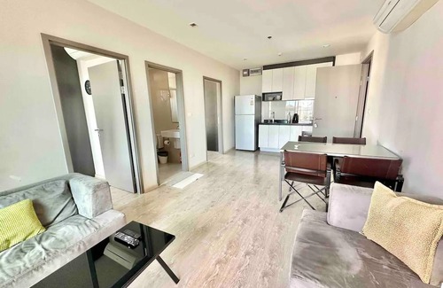 Pattaya Bay Condo | 2 Bed Room Central Location-Sea View Infinity Pool