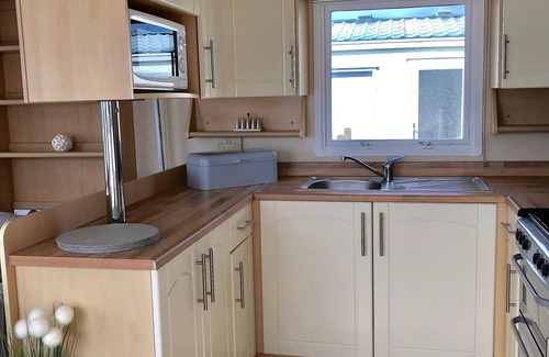 Monreith Cabin | 2 Bed-sleeps4-beachfront-free Parking