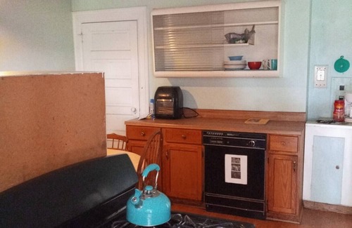 South Hills Apartment | 2 Bedroom 1 Bathroom With Full Kitchen 😃nNo Bogus Fees. Ever. Responsive Hostnn