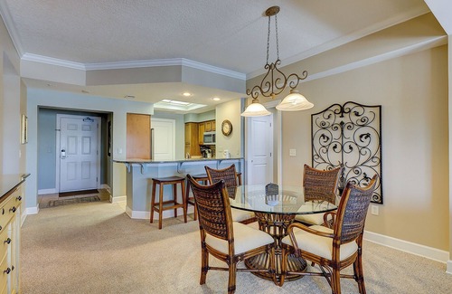 Shelter Cove Villa | 2 Bedroom/2.5 Bathroom Updated, Bright Villa in Gated Complex - Harbour Views