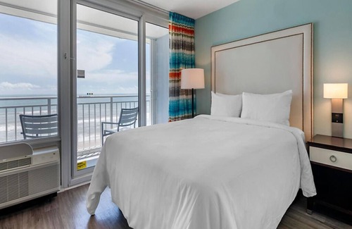 Daytona Beach Shores Resort | 2 Bedroom, 2 Bath, Oceanfront at Daytona Beach Seabreeze!