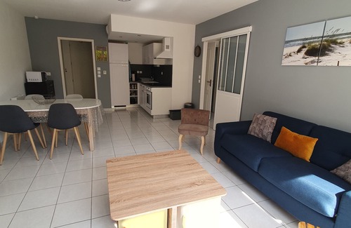 Notre-Dame-de-Monts Condo | 2-bedroom apartment with terrace, swimming pool, near beach and forest