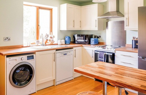 Burton on Trent Cottage | 2 bedroom accommodation in Anslow, near Burton upon Trent