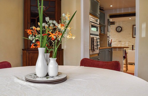 Ramsden Cottage | 2 bedroom accommodation in Ramsden, near Chipping Norton