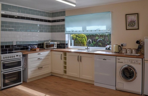 Skegness Cottage | 2 bedroom accommodation in Thorpe St Peter