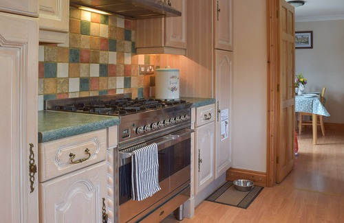 West Somerton Cottage | 2 bedroom accommodation in West Somerton, near Winterton-on-Sea