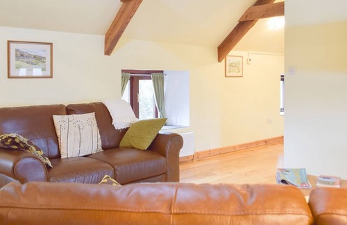 Haverfordwest Cottage | 2 bedroom accommodation in Haverfordwest, near Narberth
