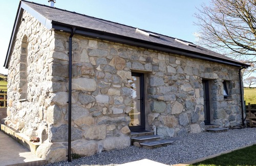 Pentrefelin Cottage | 2 bedroom accommodation in near Criccieth