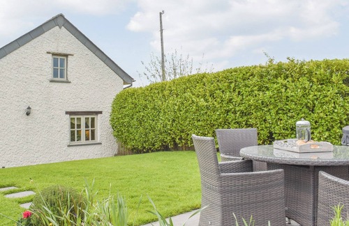 Widemouth Bay Cottage | 2 bedroom accommodation in Marhamchurch, near Bude